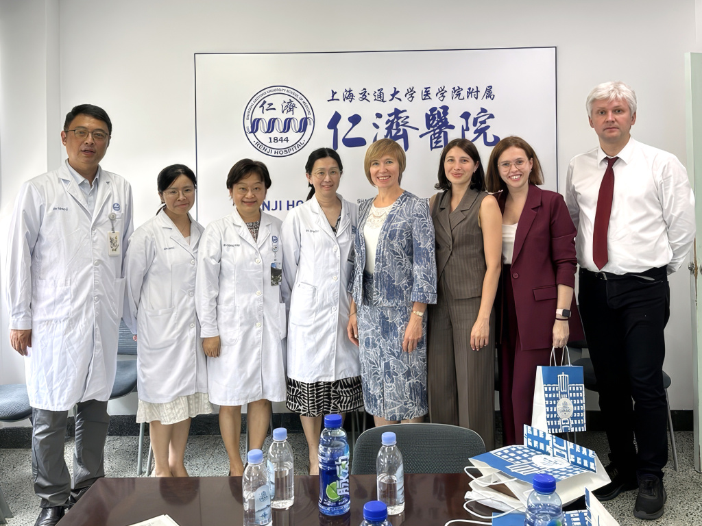 Команда врачей Сеченовского Университета посетила Китай для обмена опытом